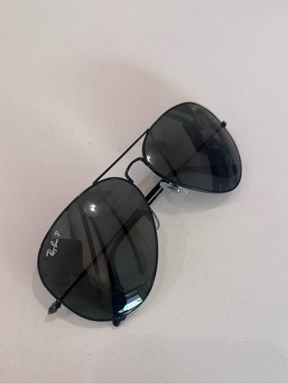Ray-Ban Aviator Sunglasses in Black with Dark Gray Lenses